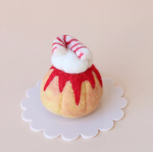 Candy Cane Sponge Cake - Red